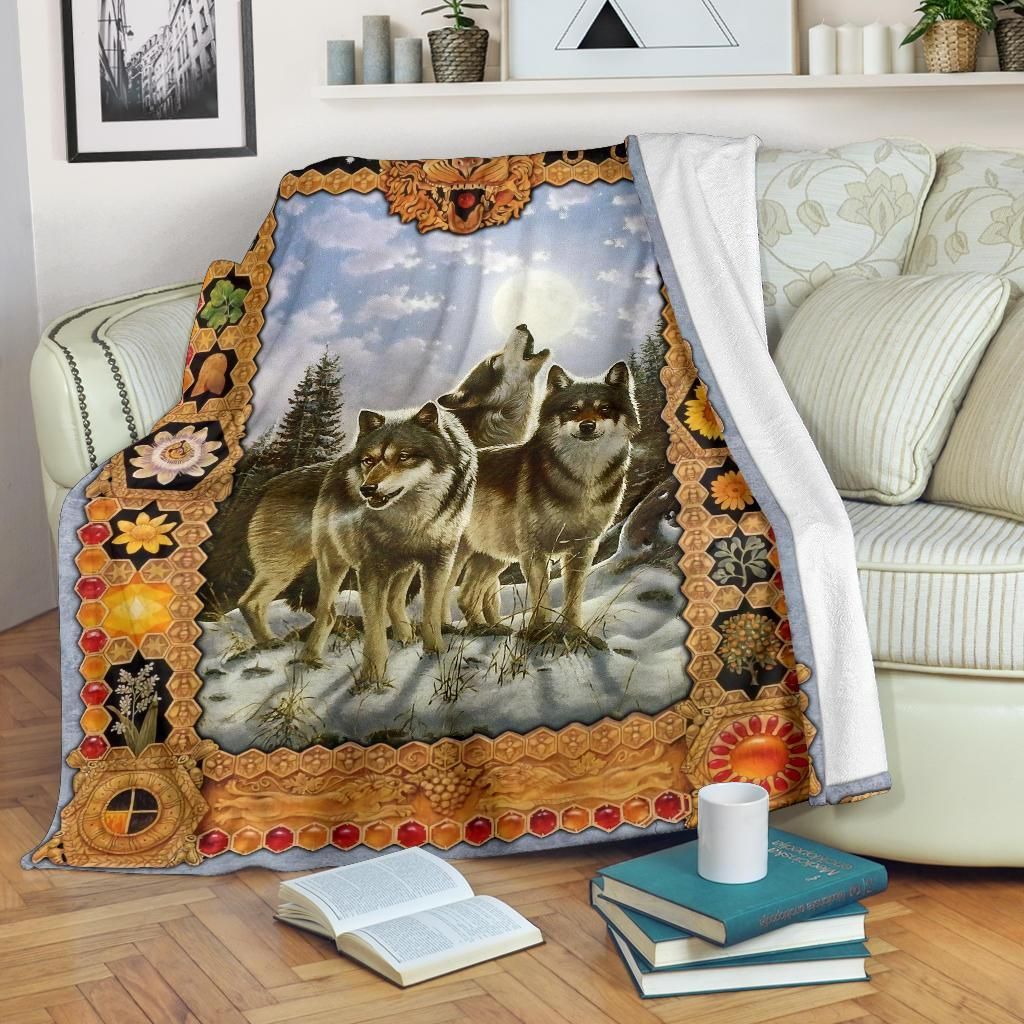 Wolf Sherpa Fleece Blanket