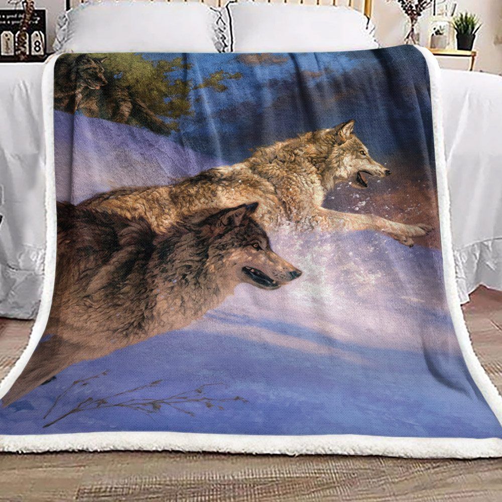 Wolf Sherpa Fleece Blanket