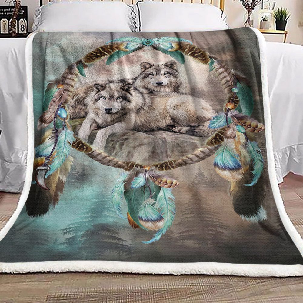 Wolf Dreamcatcher Sherpa Fleece Blanket