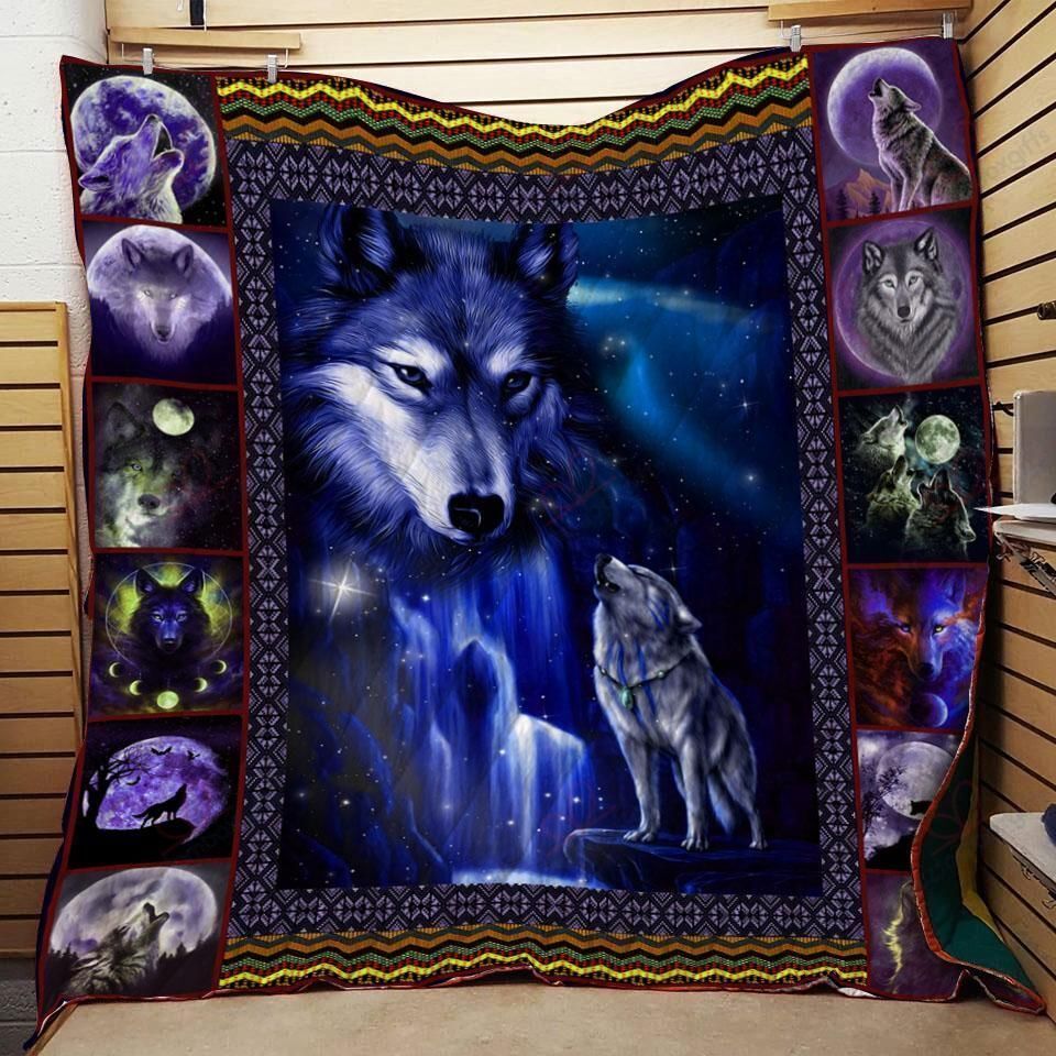 Wolf DT2109393CL Quilt Blanket