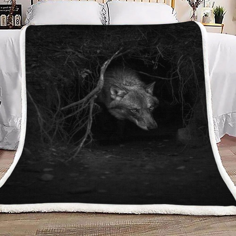 Wolf Sherpa Fleece Blanket