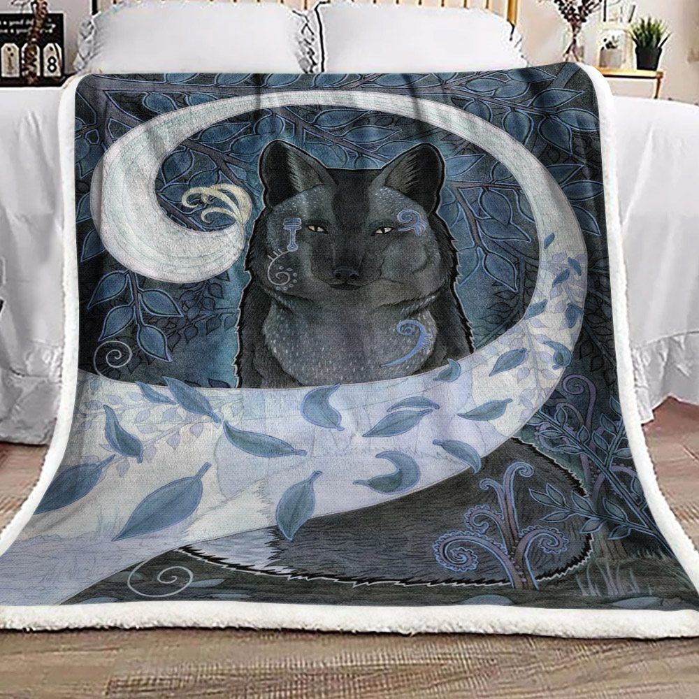 Wolf Sherpa Fleece Blanket