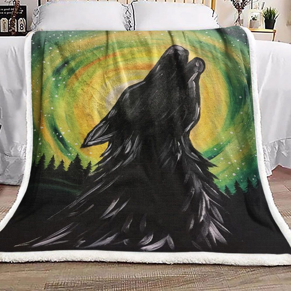 Wolf Sherpa Fleece Blanket