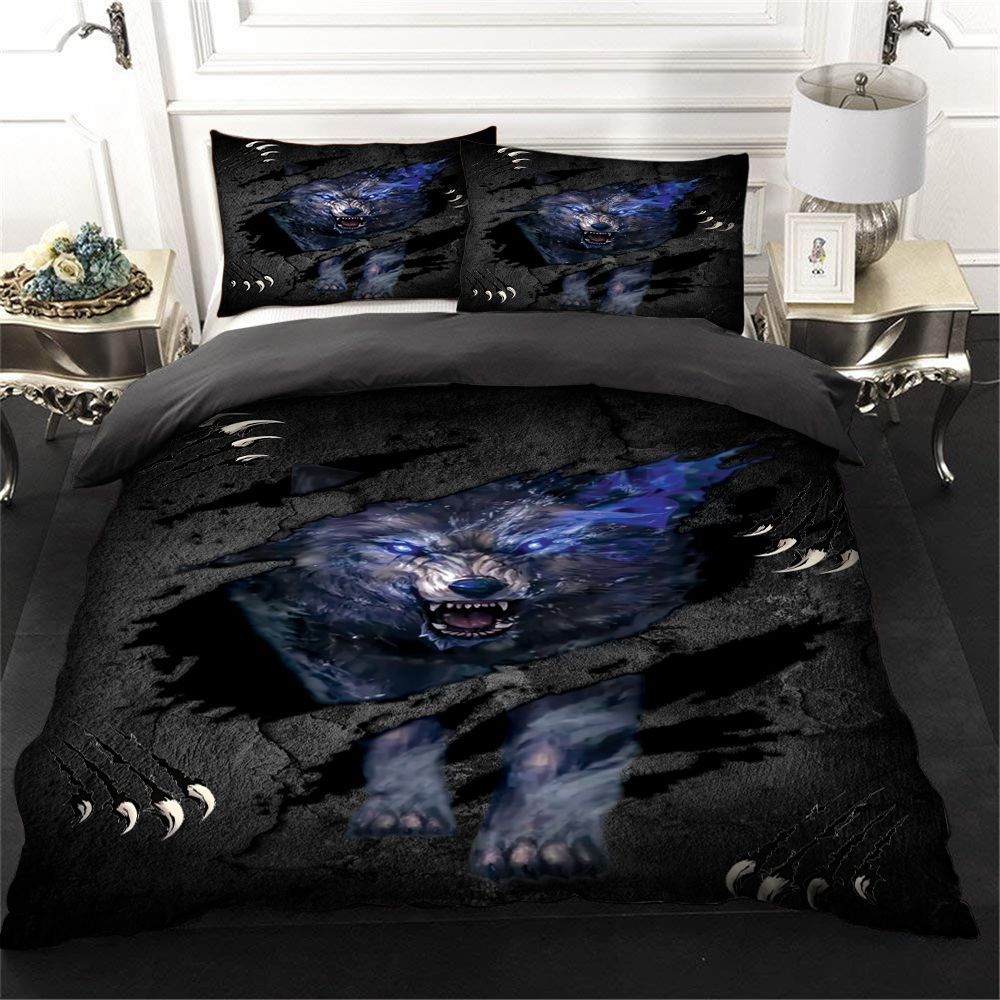 Wolf Fang Bedding Set