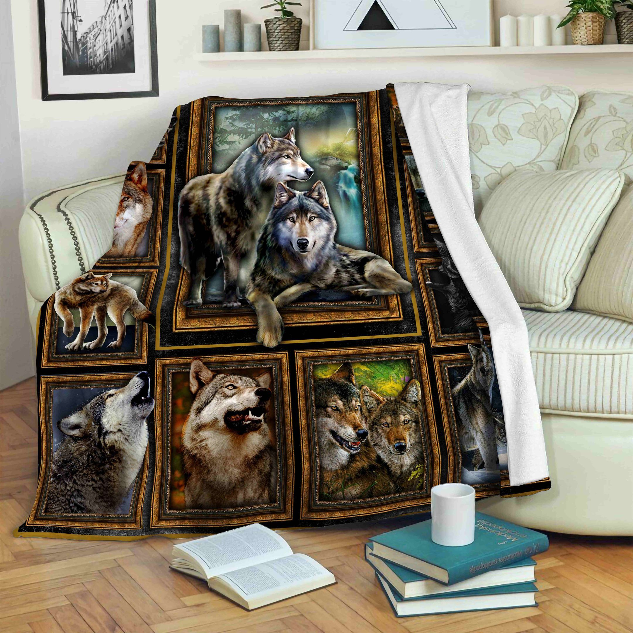 Wolf Fleece Blanket
