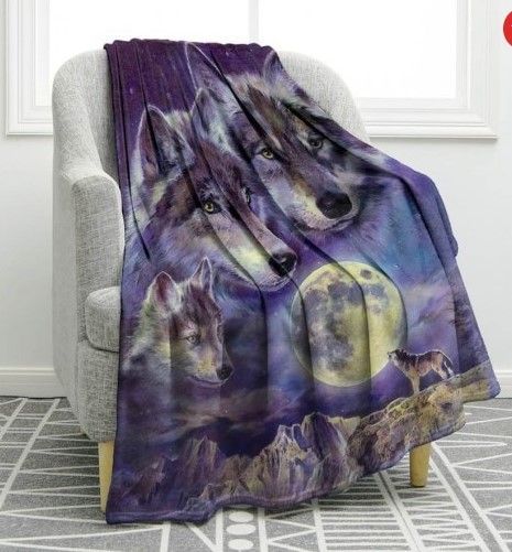 Wolf Full Moon Sherpa Fleece Blanket