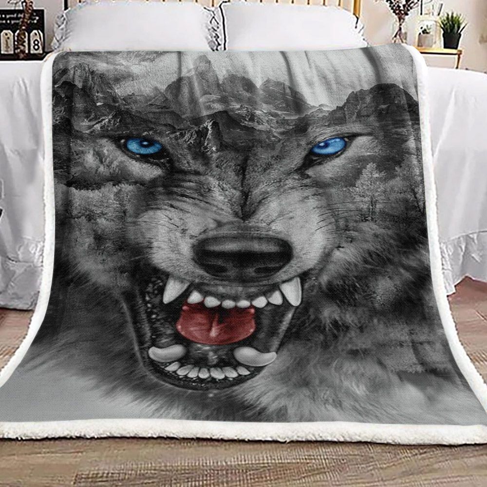 Wolf Gray Sherpa Fleece Blanket