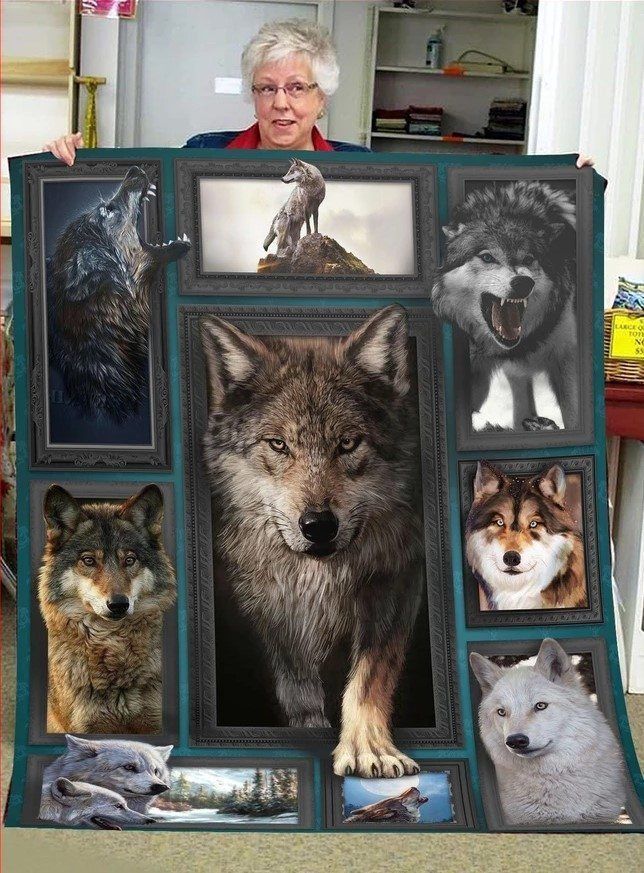 Wolf Sherpa Fleece Blanket