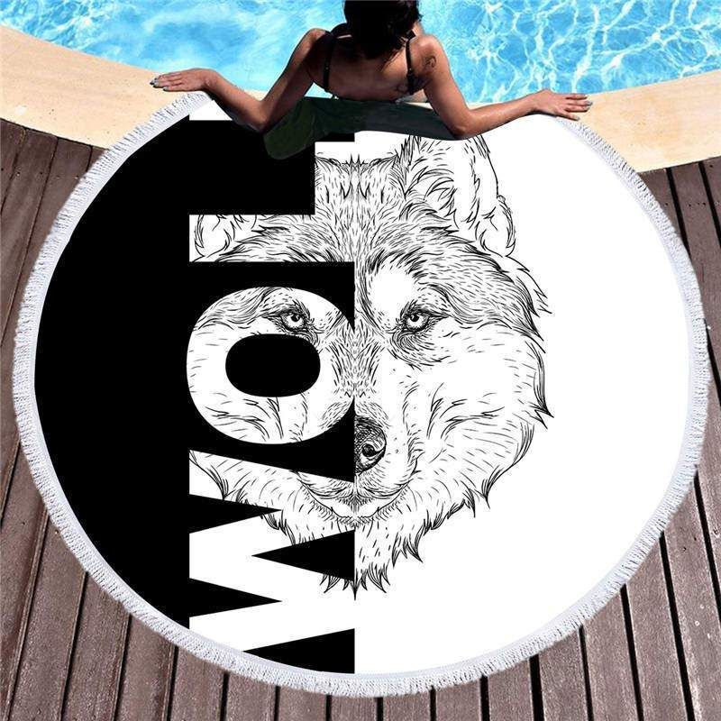Wolf Head Black And White Art Round Beach Towel