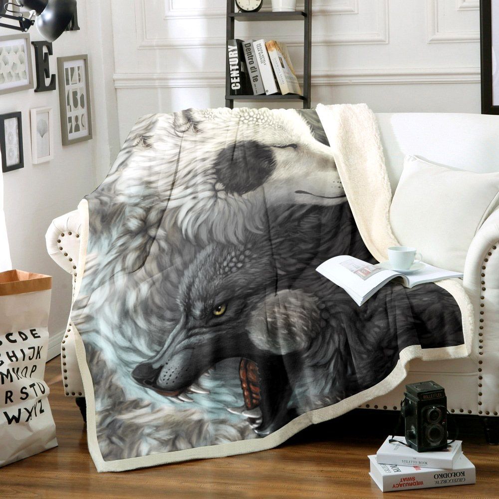 Wolf Sherpa Fleece Blanket