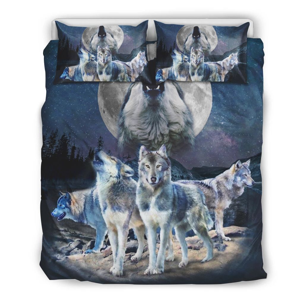 Wolf Howl At Moon Bedding Set
