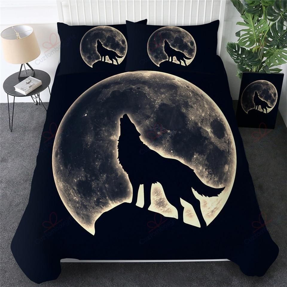 Wolf Howling On Full Moon Day Bedding Set