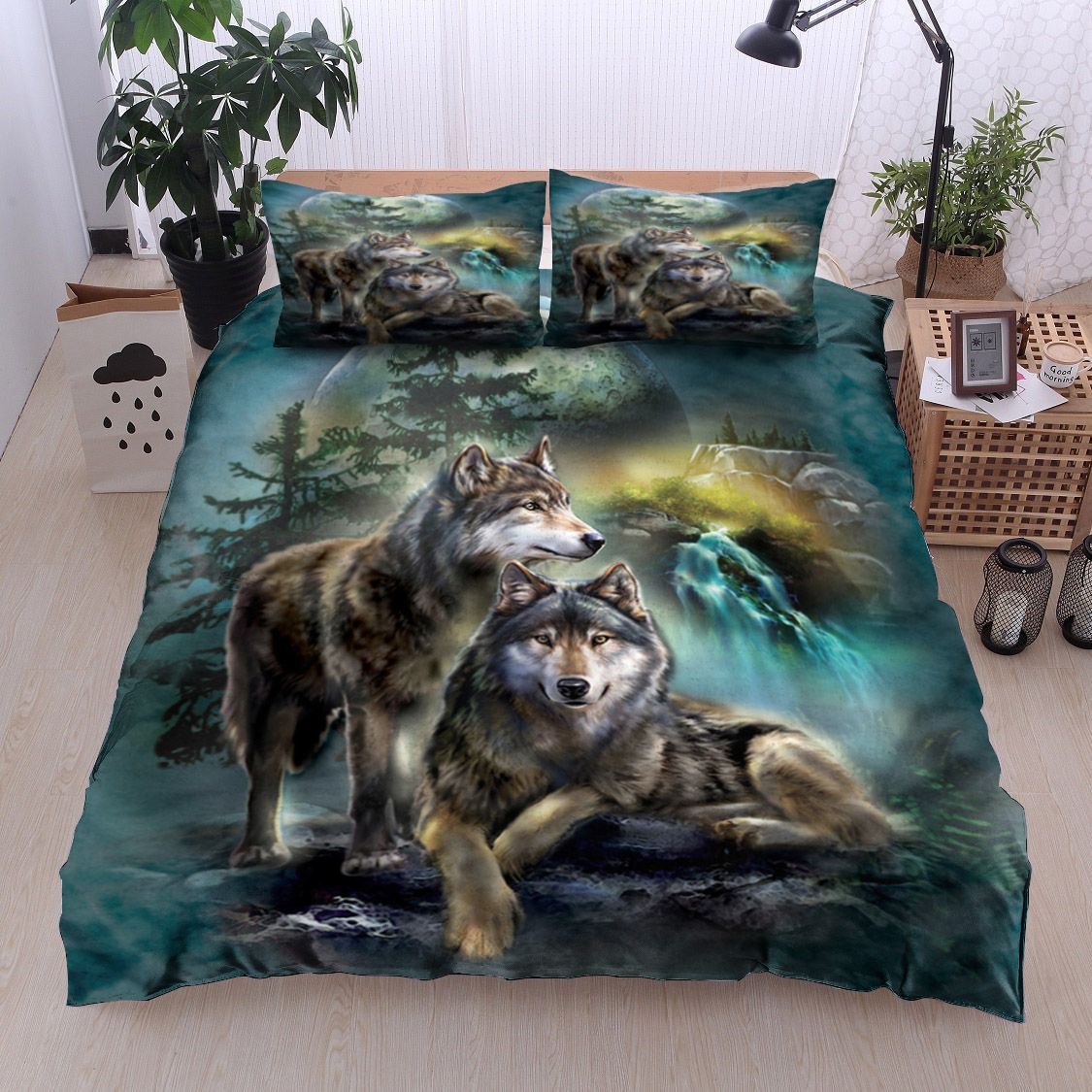 Wolf Lookout Bedding Set