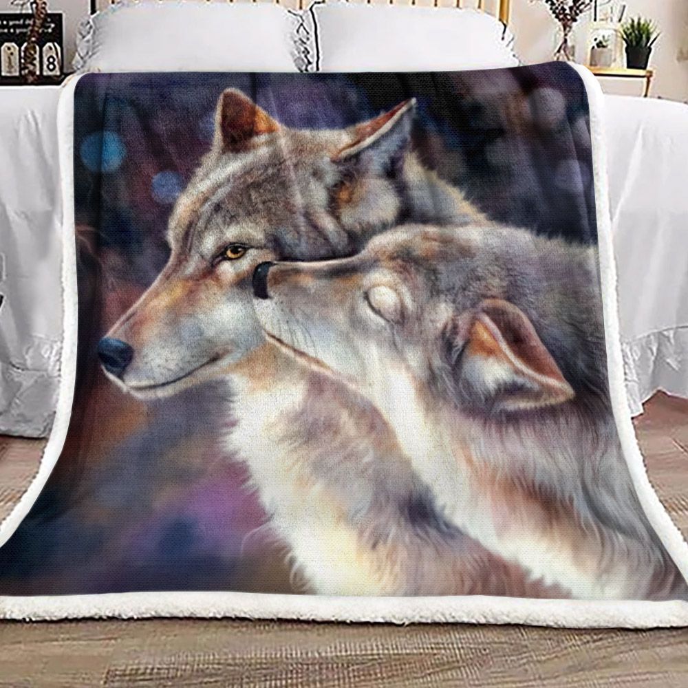 Wolf Sherpa Fleece Blanket