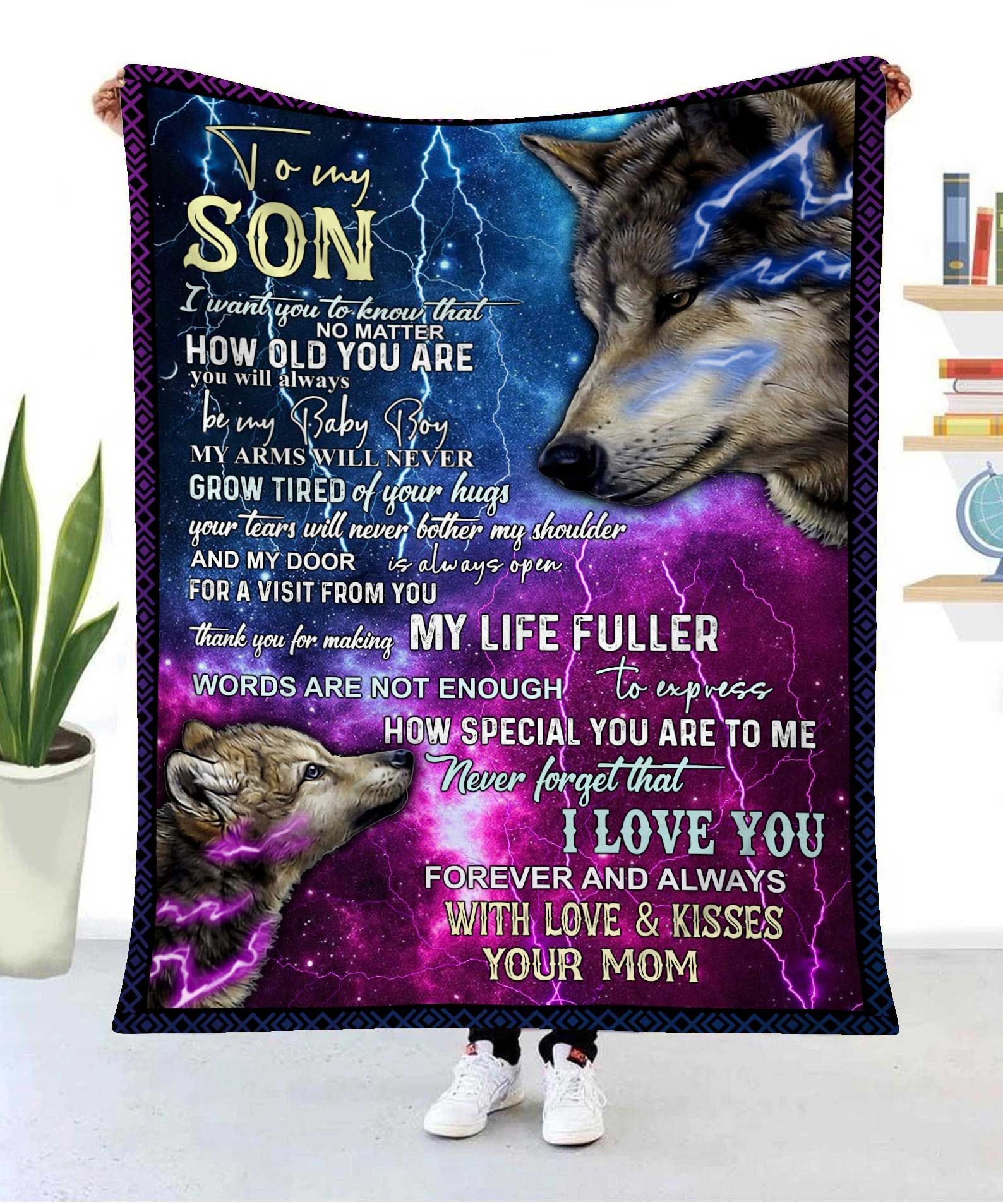 Wolf Mom Gift For Son With Love And Kisses Fleece Blanket