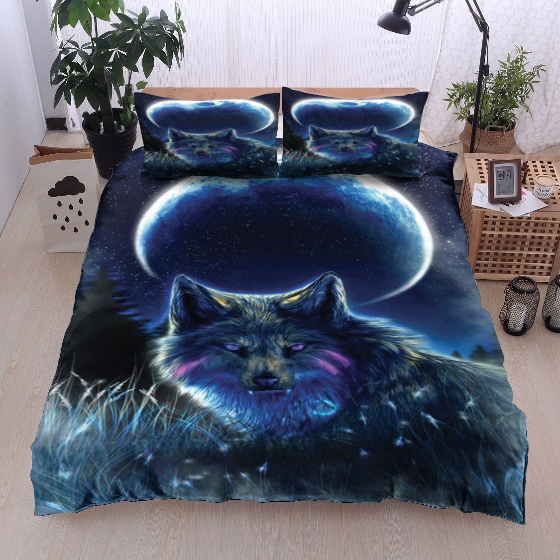 Wolf Moon Bedding Set