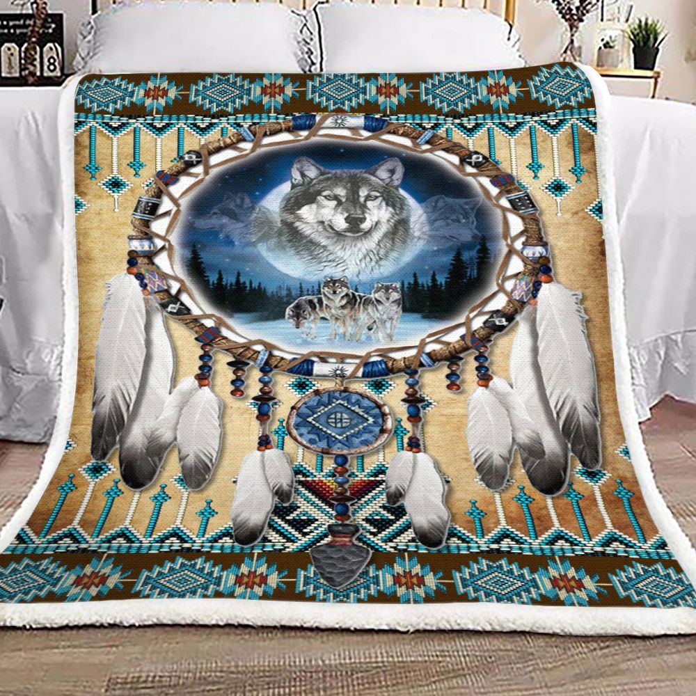 Wolf Native American Dreamcatcher Sherpa Fleece Blanket
