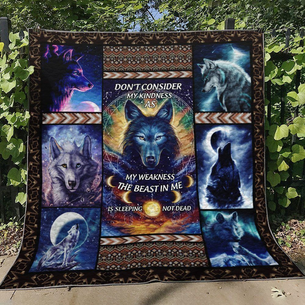 Wolf NN230729B Quilt Blanket
