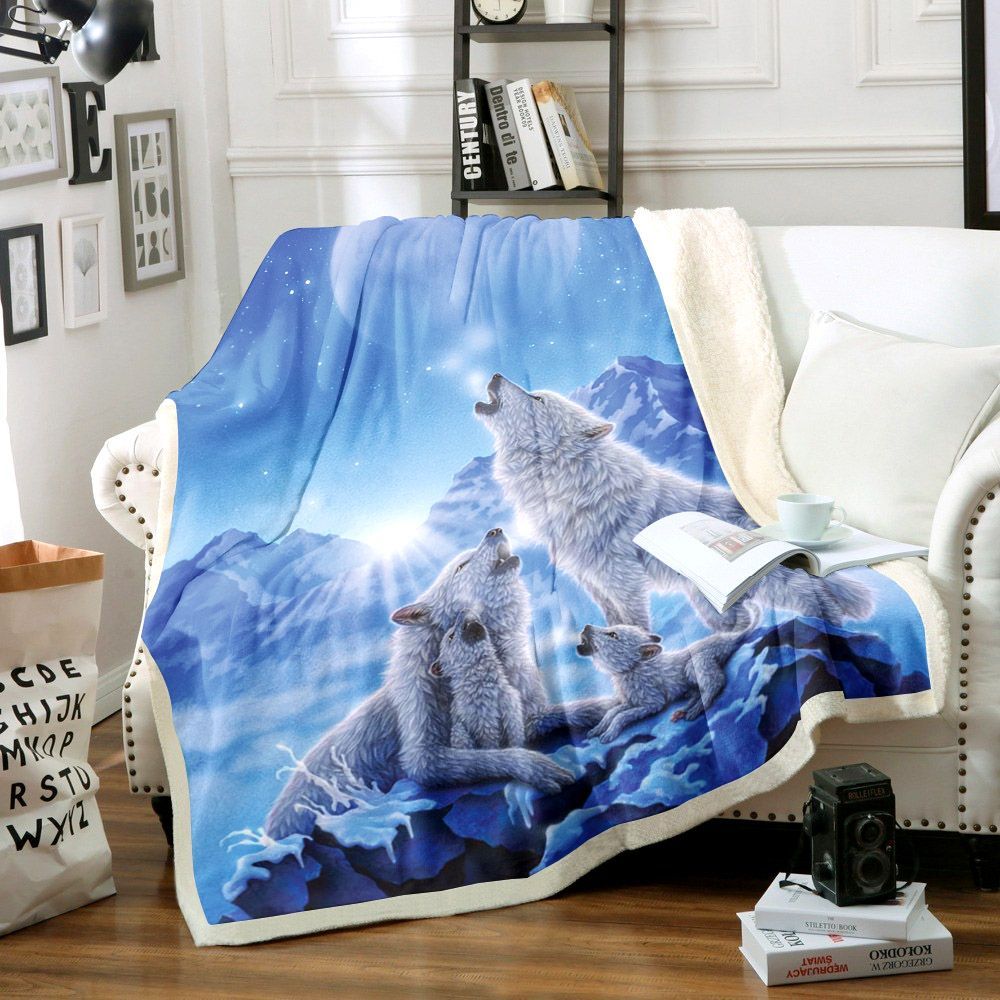 Wolf Sherpa Fleece Blanket