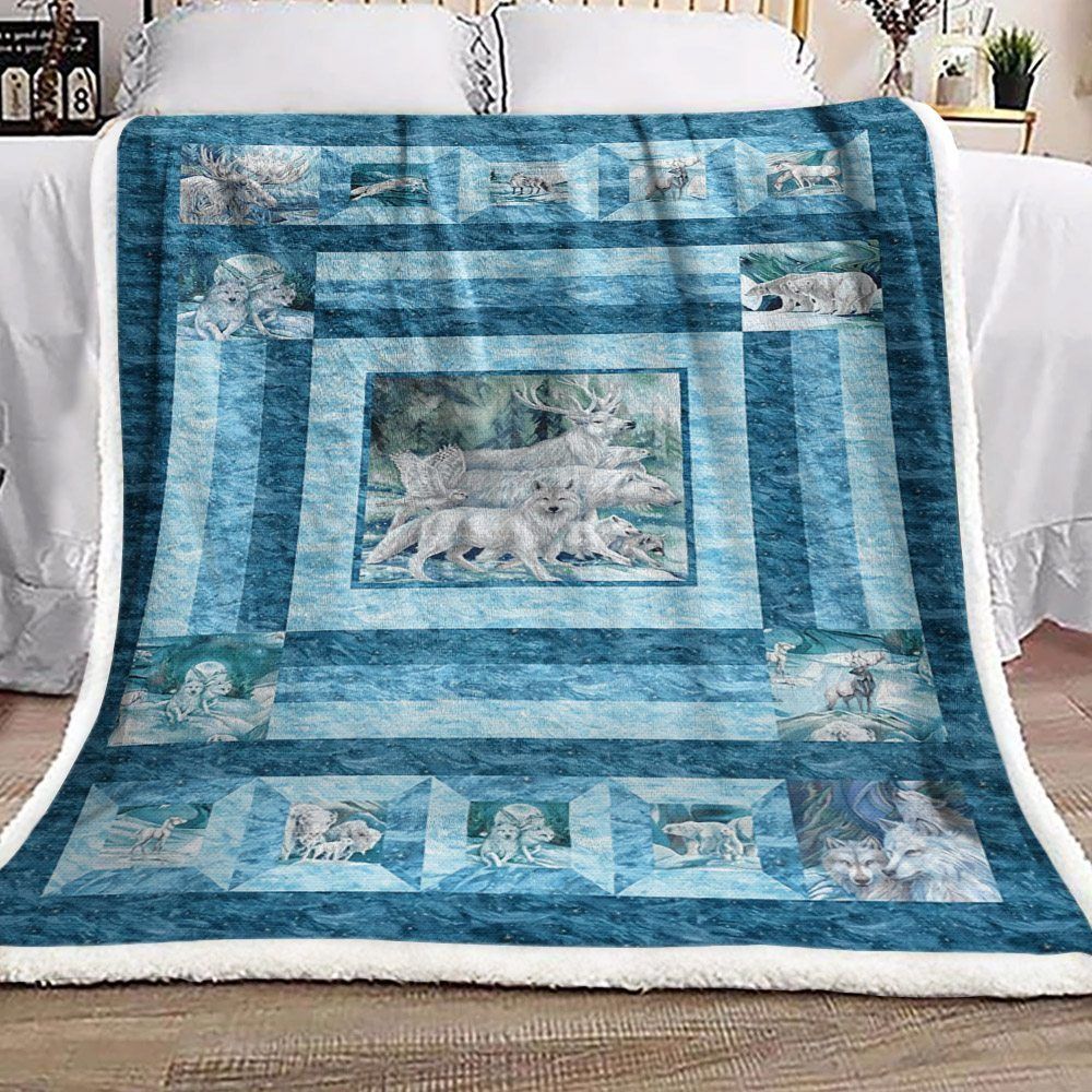 Wolf Polar Bear Deer Owl Winter Sherpa Fleece Blanket