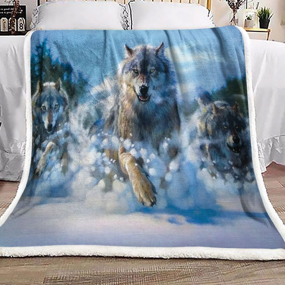 Wolf Running Sherpa Fleece Blanket