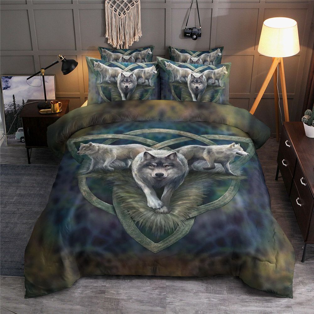 Wolf Bedding Set