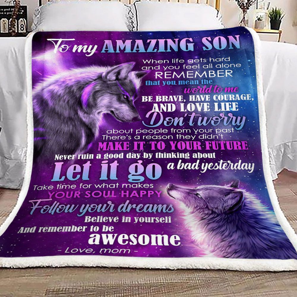 Wolf To My Amazing Son Love Mom Sherpa Fleece Blanket