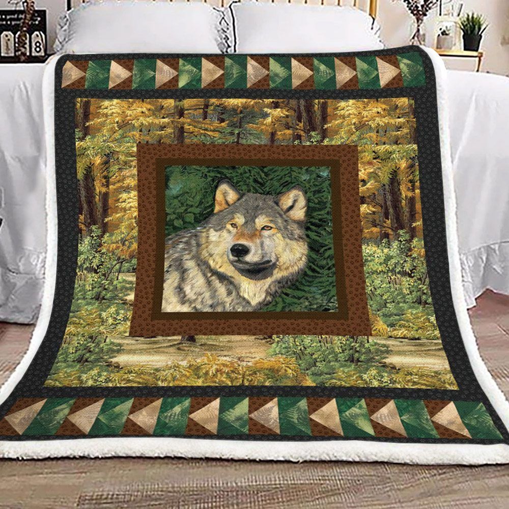Wolf Sherpa Fleece