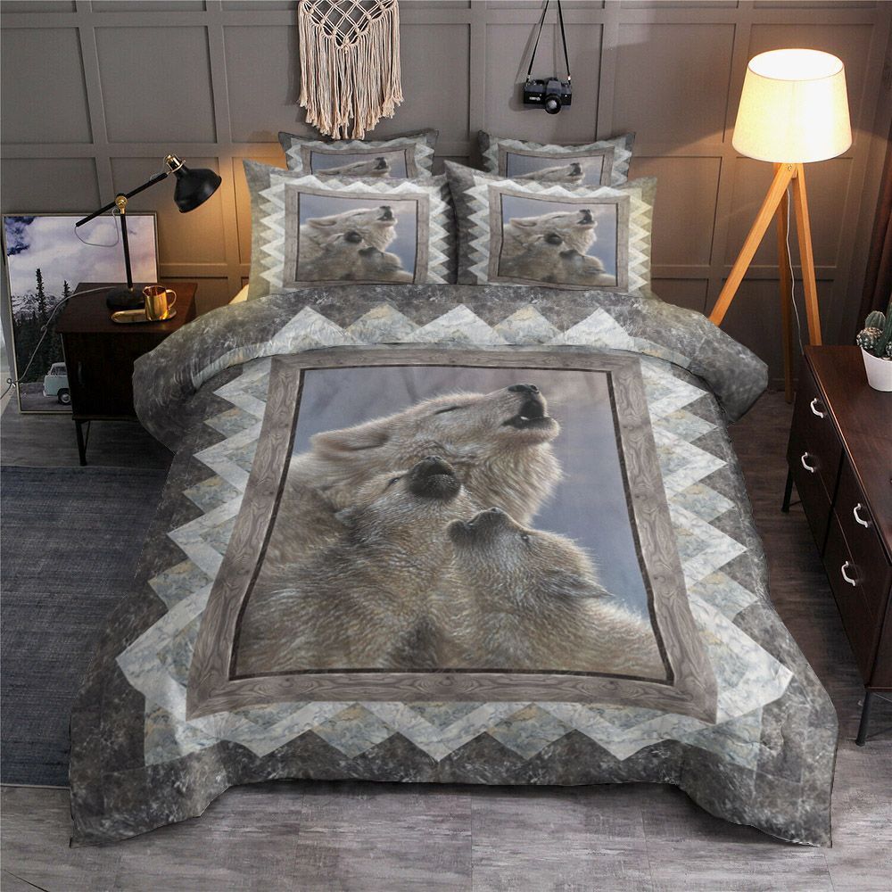 Wolf Bedding Set