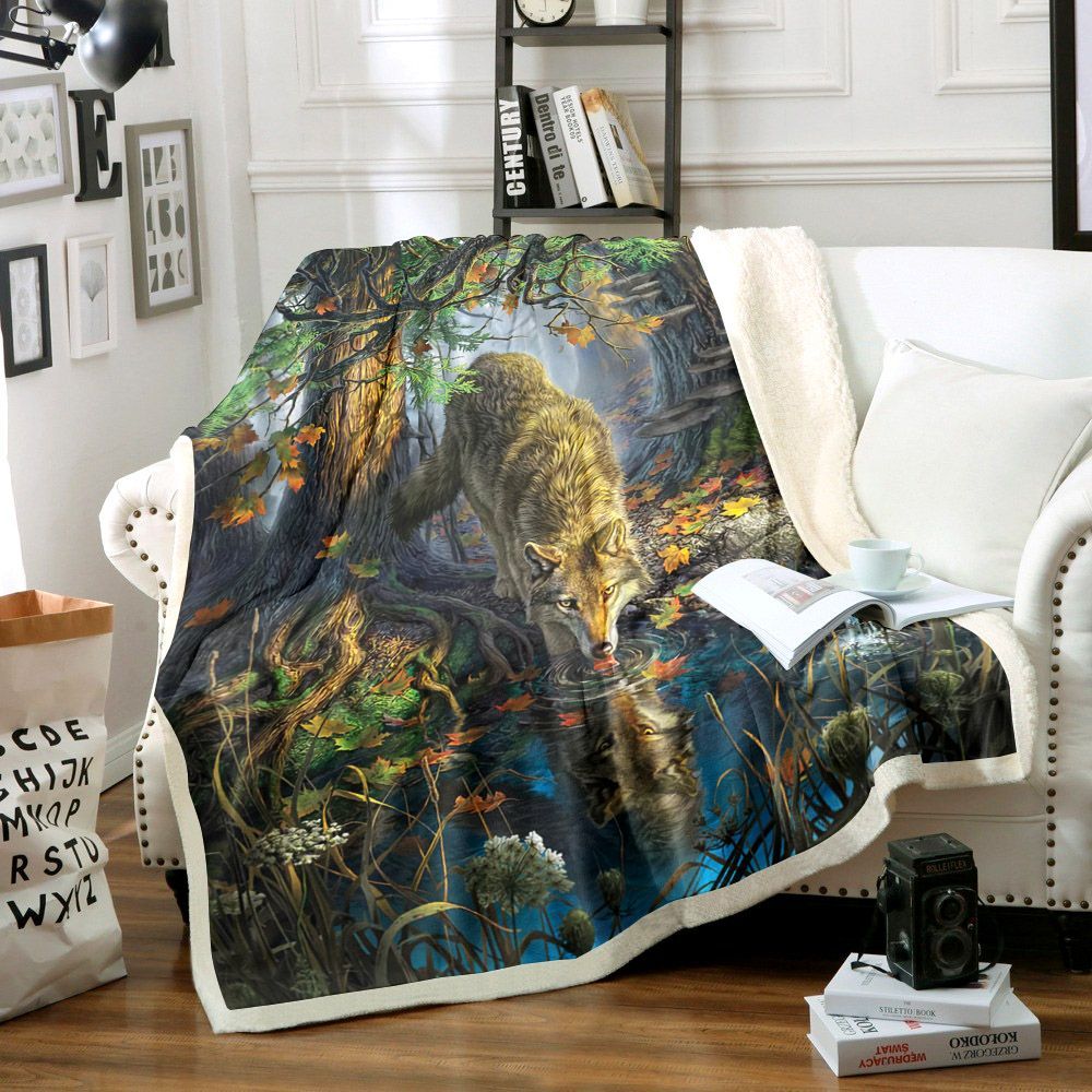 Wolf Sherpa Fleece Blanket