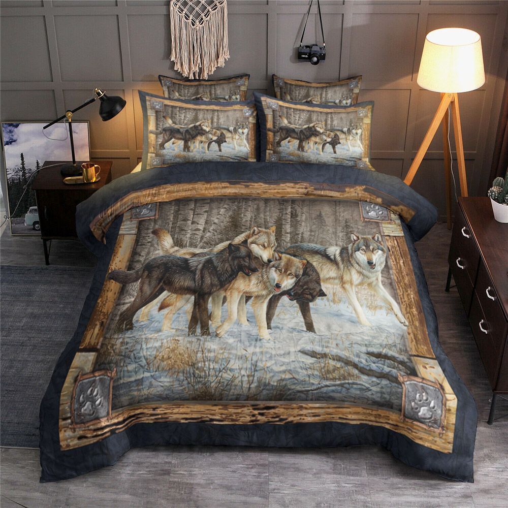 Wolf Bedding Set