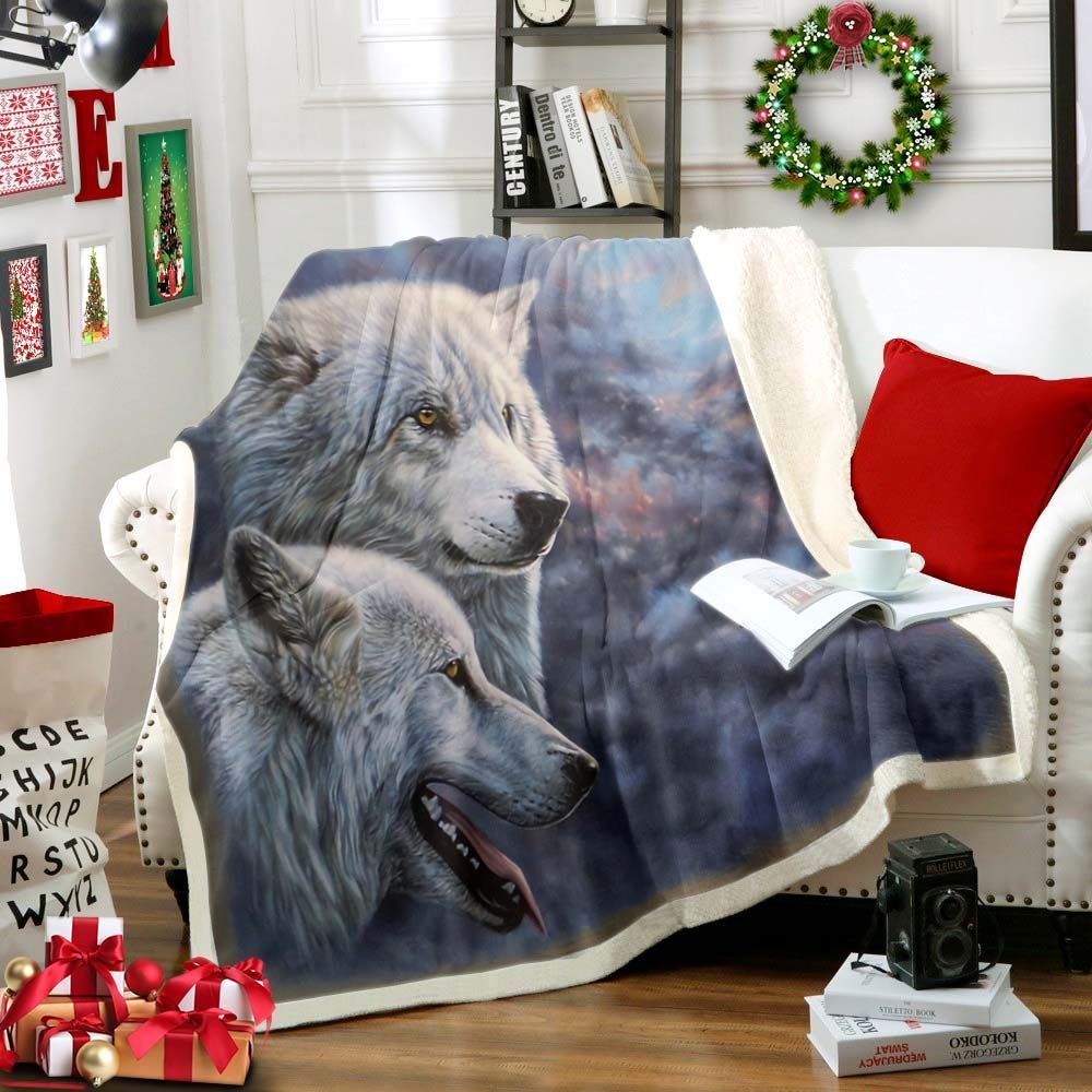Wolf Sherpa Fleece Blanket