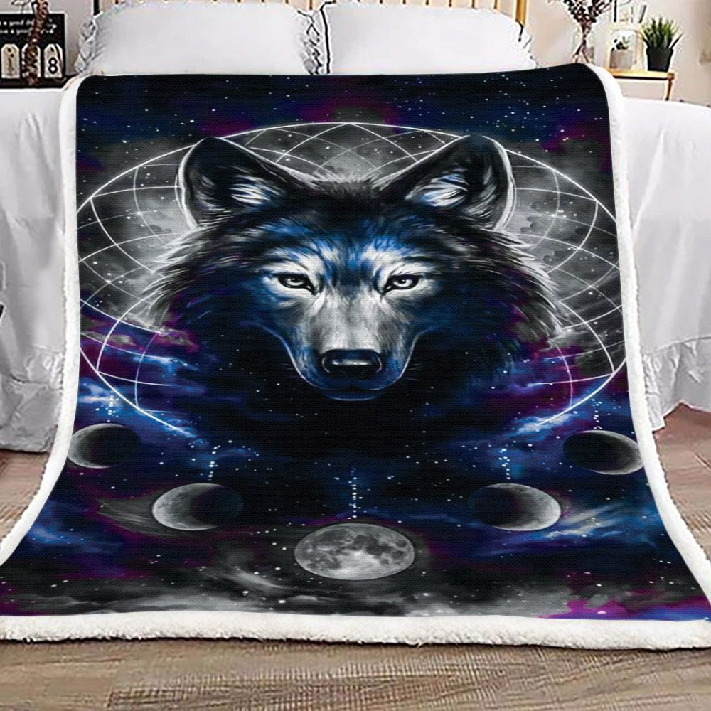 Wolf Sherpa Fleece Blanket