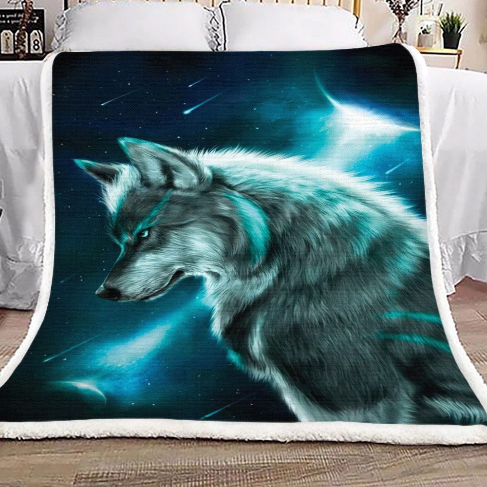 Wolf Sherpa Fleece Blanket