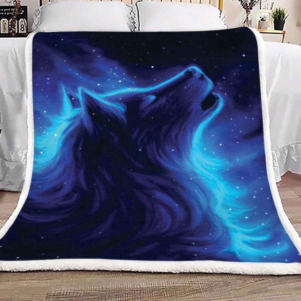 Wolf Sherpa Fleece Blanket
