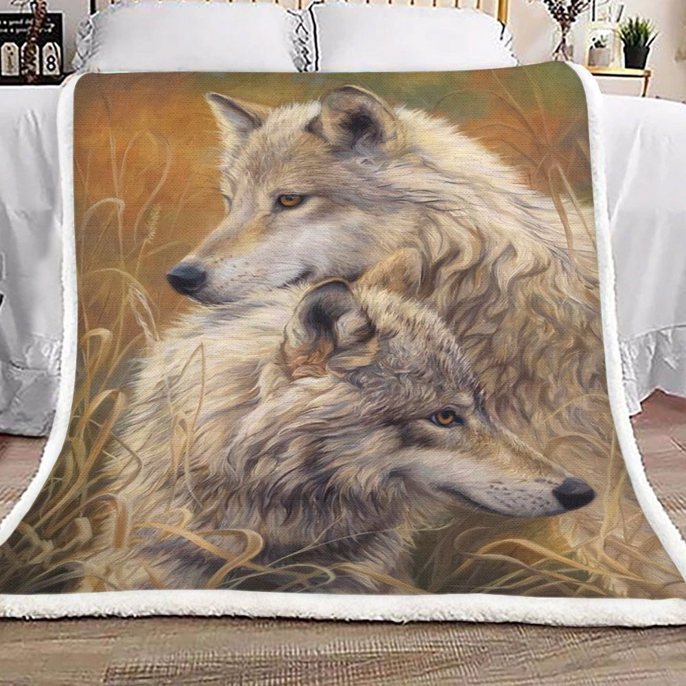 Wolfs Sherpa Fleece Blanket