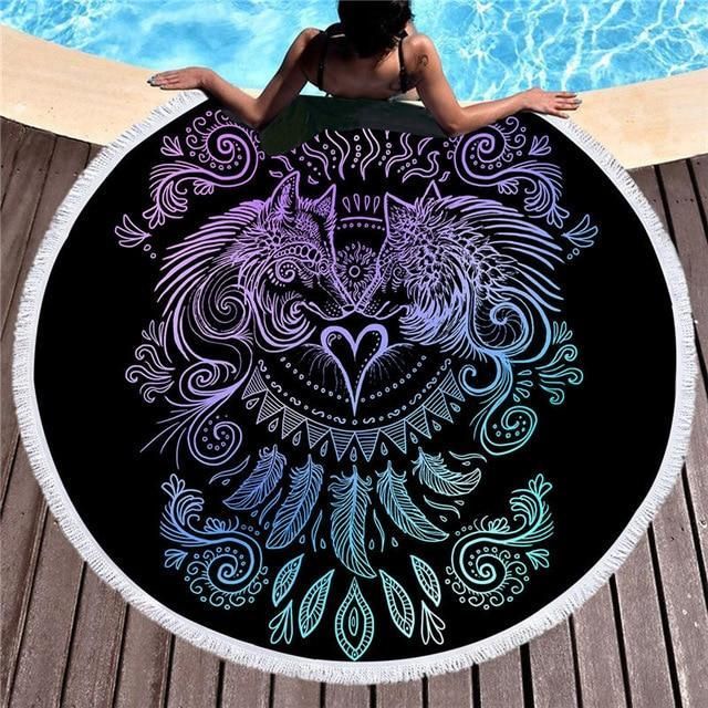 Wolves Heart Round Beach Towel