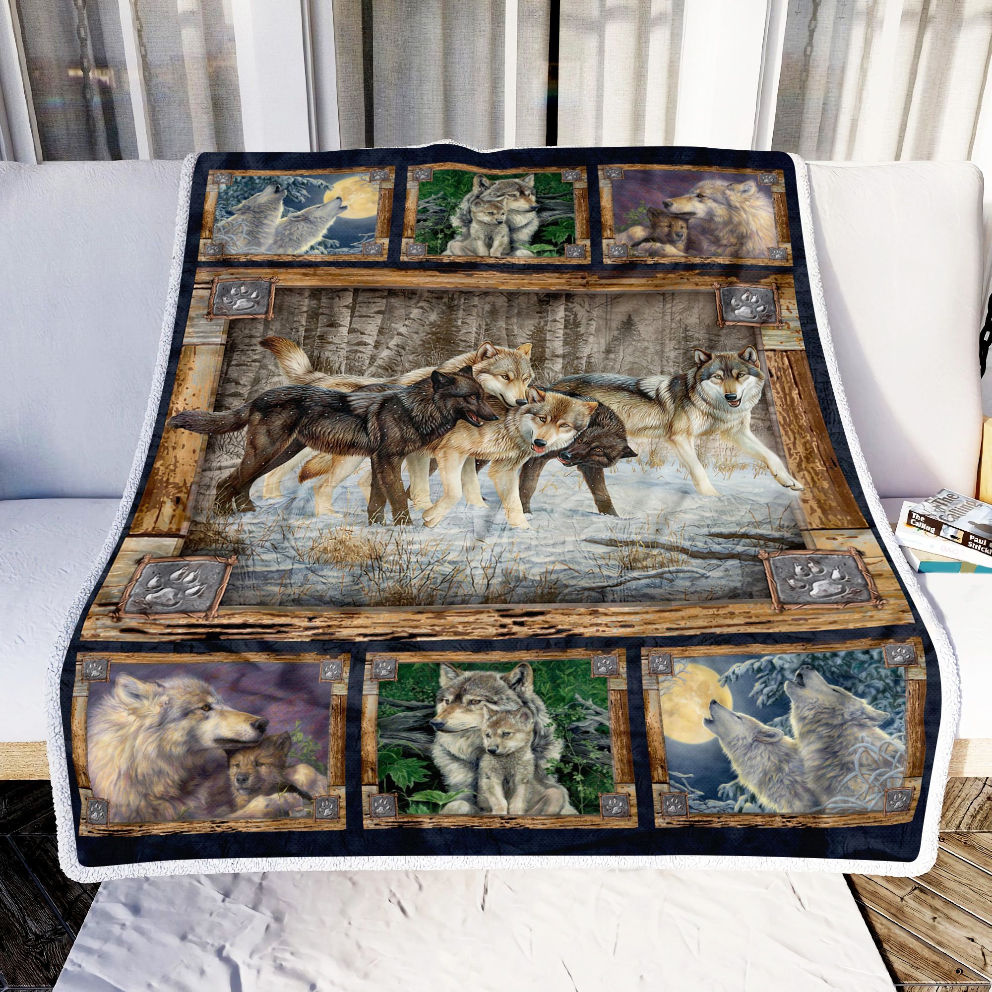 Wolves Fleece Blanket