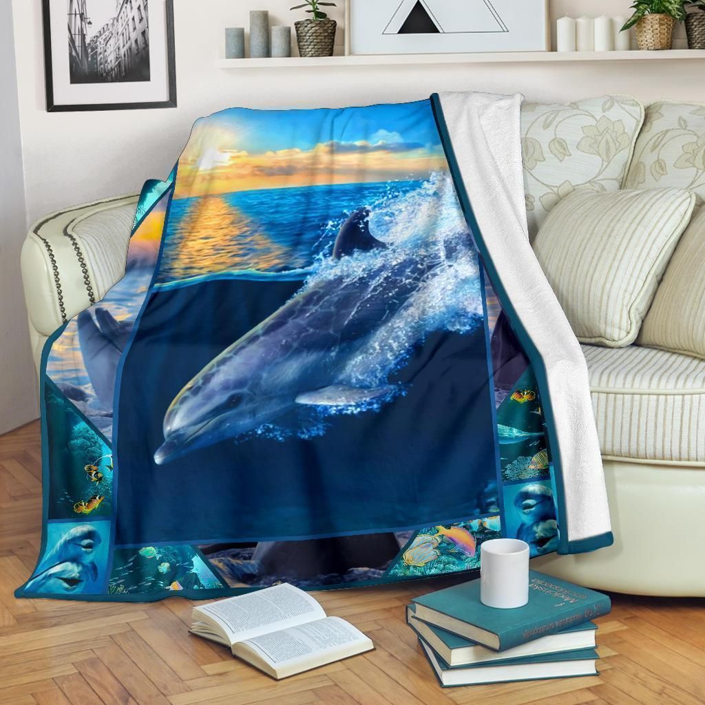 Wonderful Ocean Dolphin Printed Fleece Blanket