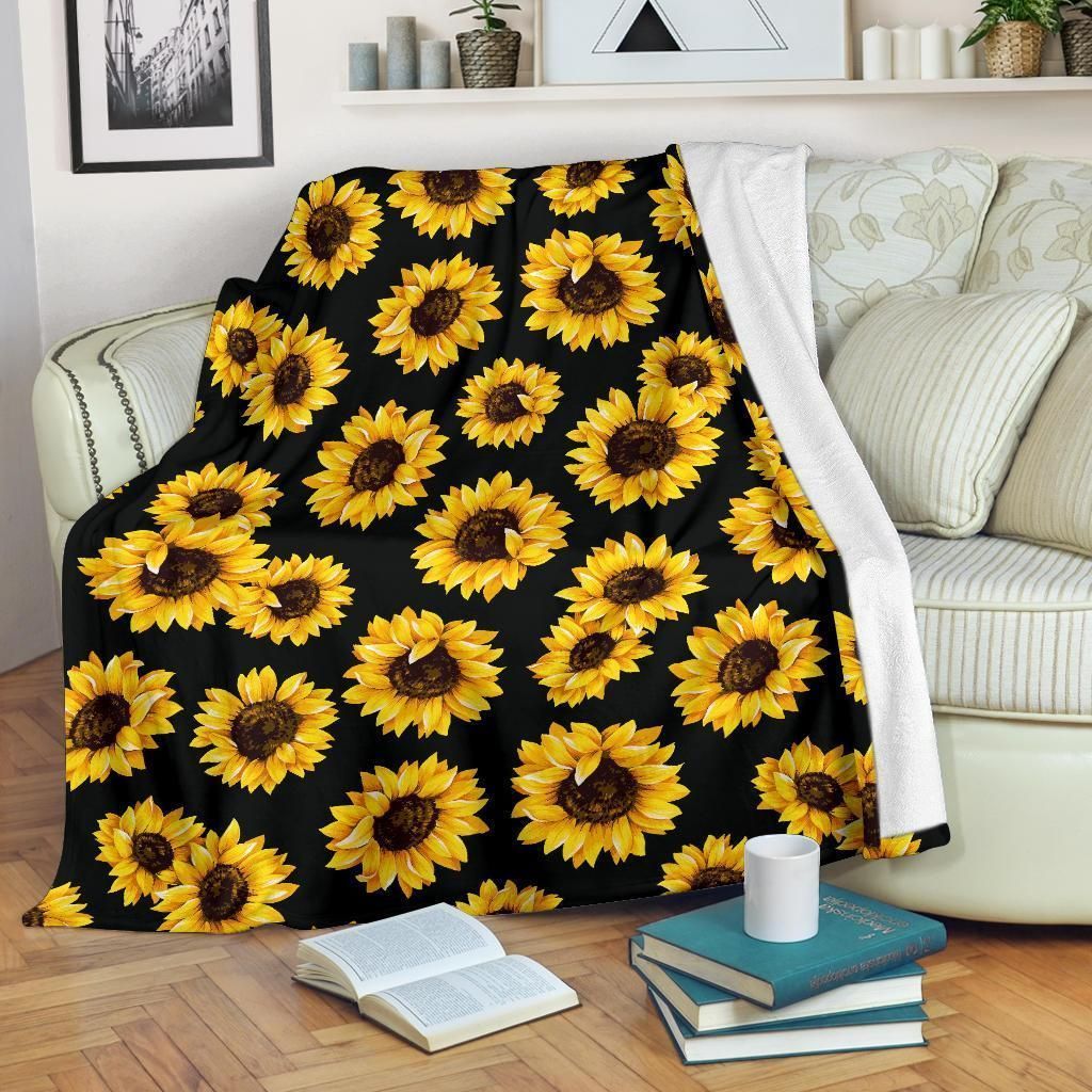 Yellow Sunflower Pattern Black Print Design Fleece Blanket