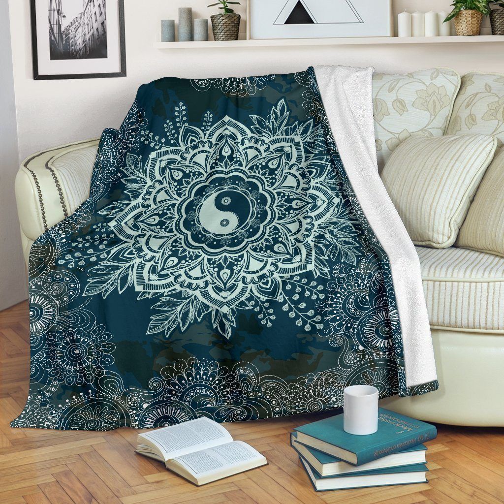 Yin Yang Mandala Vintage Printed Fleece Blanket